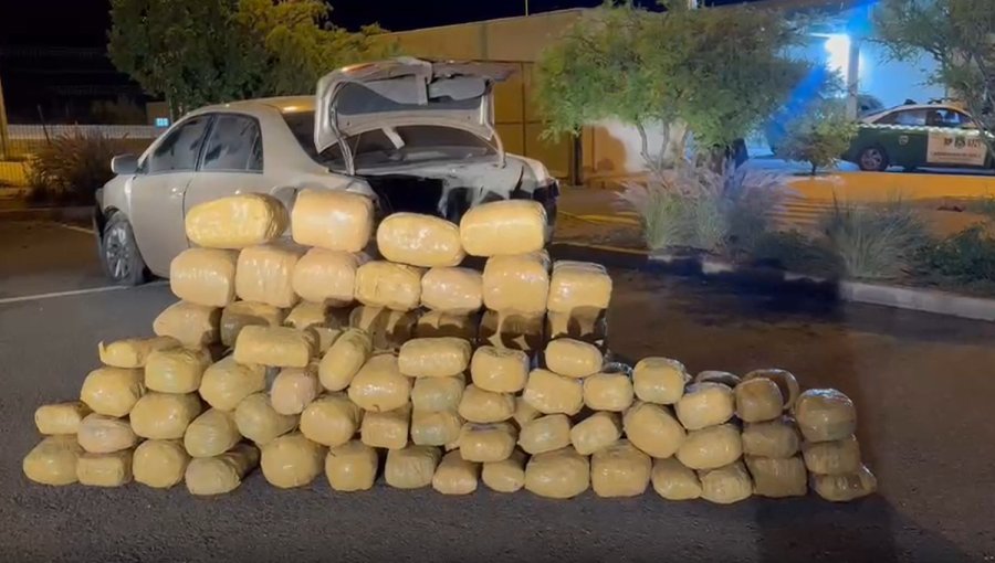 Incautan más de 212 kilos de marihuana tras accidente de tránsito en la ruta 5 Norte en La Higuera