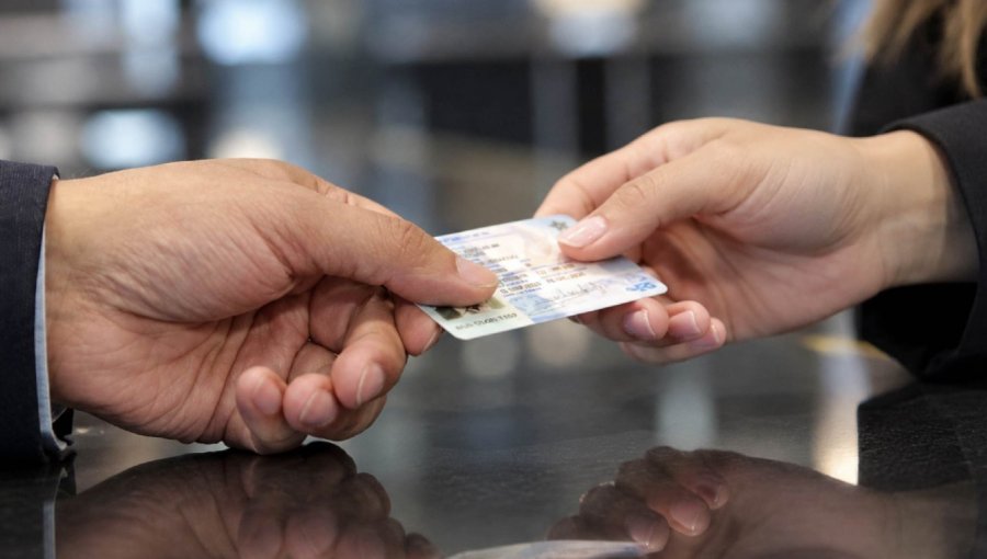Contraloría detecta entrega irregular de cédulas de identidad a extranjeros en Nancagua
