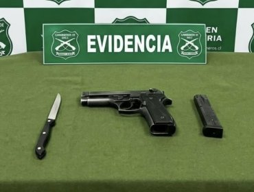 Persecución policial deja dos detenidos en Quilpué: un adulto y un adolescente portaban cuchillo y pistola adaptada para el disparo