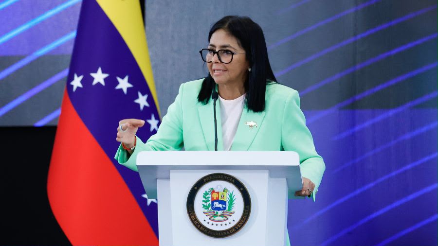 Delcy Rodríguez decreta el adelanto de la Navidad en Venezuela para el 1 de noviembre para impulsar la economía