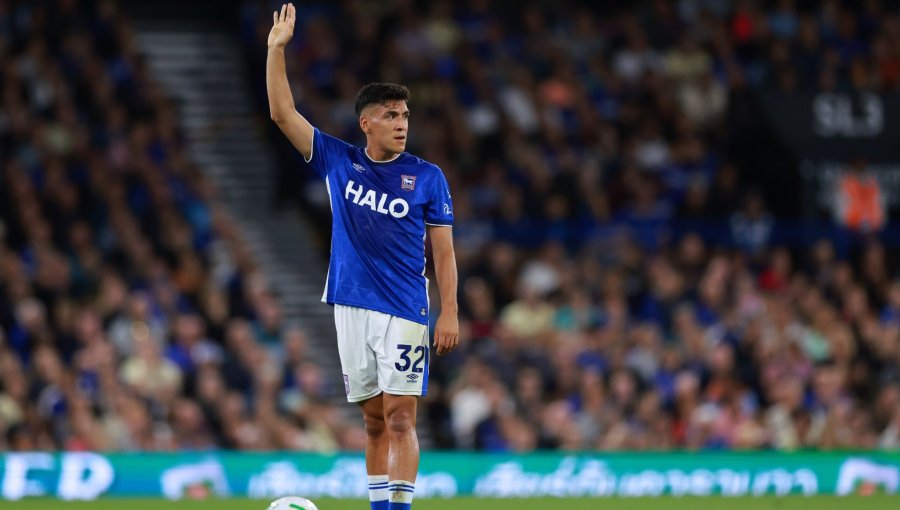 DT de Ipswich Town revela que Marcelino Núñez "está bien y de buen ánimo" tras su polémica en la Roja