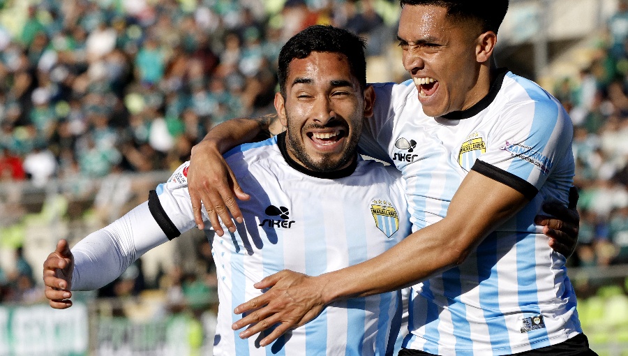 Magallanes remonta ante Recoleta y acecha el liderato del Ascenso