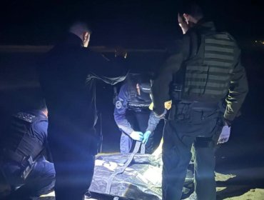 Pescador encuentra cuerpo sin vida de una mujer en sector de Cachagua en la playa Las Cujas