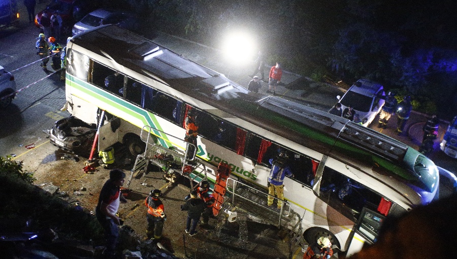 Muere integrante de la Orquesta de Cámara tras desbarrancar bus en Valparaíso