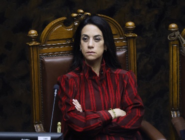 Senadora Núñez cuestiona plan Chile Despega y exige nuevas medidas contra el desempleo
