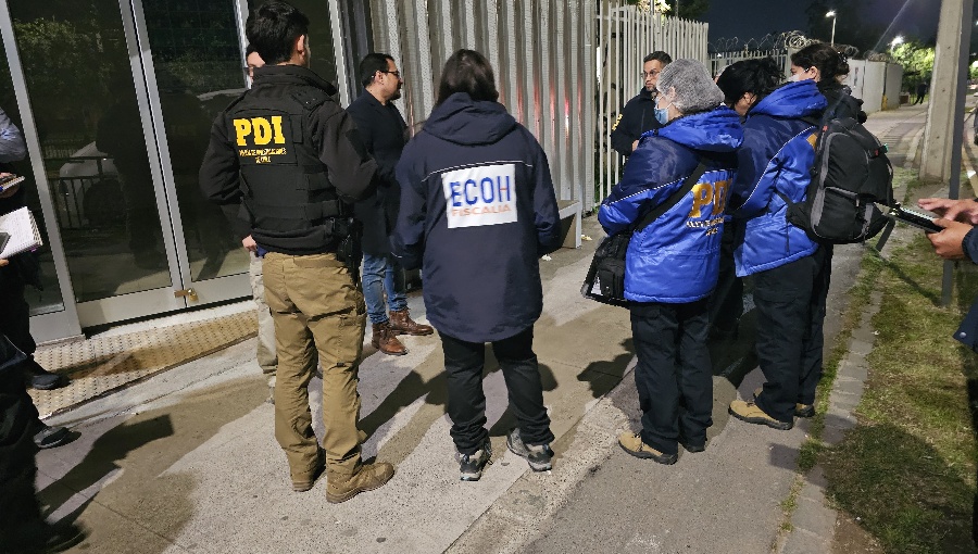 Hombre muere tras ser atacado a balazos desde un vehículo en San Joaquín