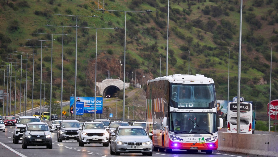 Carabineros reporta nueve fallecidos en 241 accidentes durante fin de semana largo
