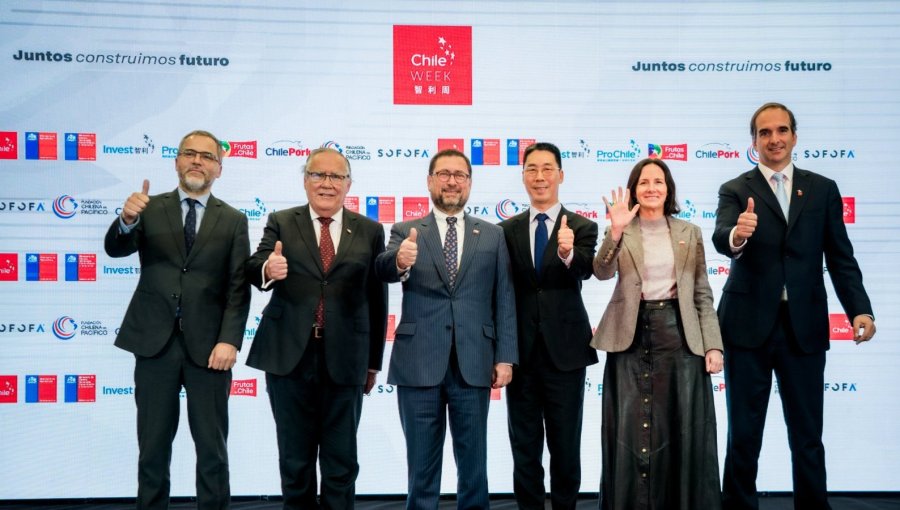 Canciller encabeza lanzamiento de Chile Week China 2026 con foco en tecnología, innovación y exportaciones de alto valor