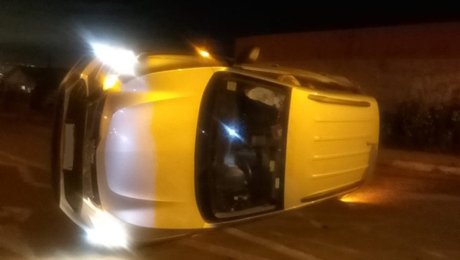 Dos personas lesionadas dejó colisión entre dos vehículos en el sector Achupallas de Viña del Mar