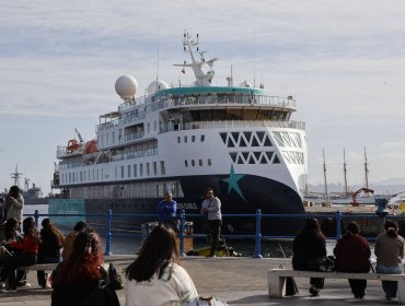 Temporada de cruceros en Valparaíso: Gobierno y servicios de seguridad coordinan plan ante alza del 25% en recalada de naves