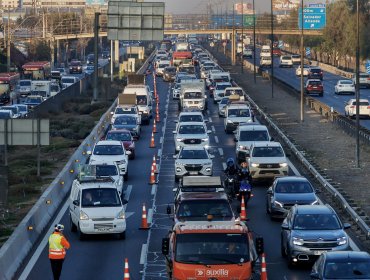 Gobierno logra acuerdo con concesionaria para rebajar TAG en Autopista Central: tarifas se reducirán hasta 25% desde enero de 2027