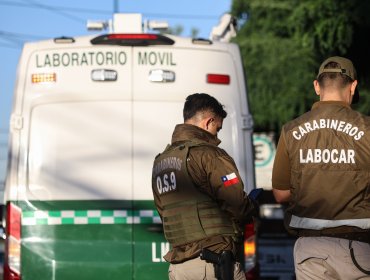 Detienen a cinco delincuentes con inhibidores de señal realizando forados dentro de un banco en Ñuñoa