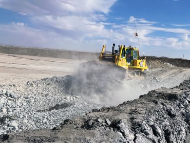 Operador de bulldozer muere tras caer desde unos 50 metros en faena minera de Taltal