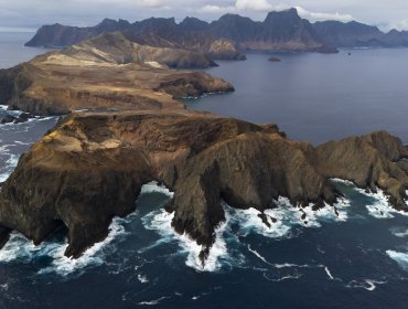 Gobierno Regional de Valparaíso compromete plan de desarrollo para Juan Fernández con 47 iniciativas de inversión