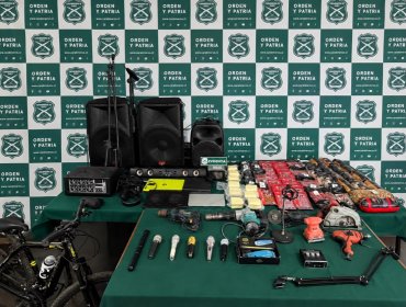 Tres sujetos fueron detenidos por robo a establecimiento comercial en Concón: uno mantenía orden vigente de captura