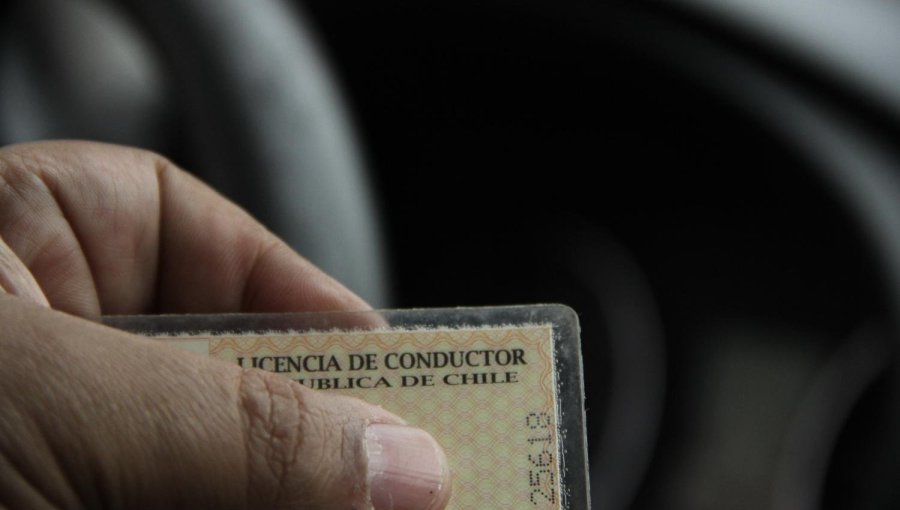 Contraloría detecta más de 70 mil exámenes para licencias de conducir aprobados en menos de un minuto en Antofagasta