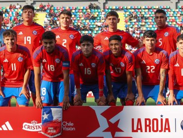 Director deportivo del Alavés de España revela que tienen en carpeta a 10 promesas de la Roja