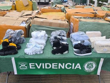 Incautan más de $1.000 millones en productos falsificados y detienen a dos personas en Chañaral
