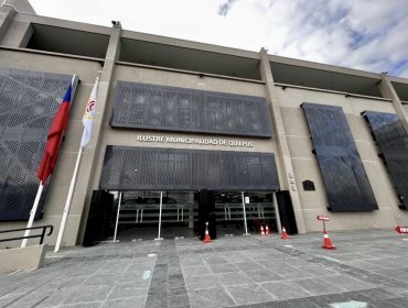 Aseguran que los 20 funcionarios a honorarios mejor pagados de Quilpué ingresaron durante la administración de Carolina Corti