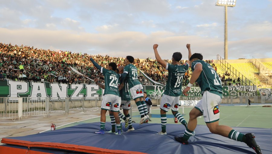 S. Wanderers mantiene viva la ilusión tras golear a un complicado Rangers en la Primera B