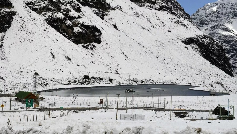 Alcalde de Los Andes confirma 3 fallecidos y 4 heridos tras avalancha en Portillo: “Acá hay responsabilidad humana”