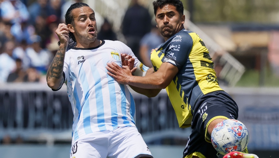 San Luis vence a Magallanes con agónico penal y sigue como líder del Ascenso