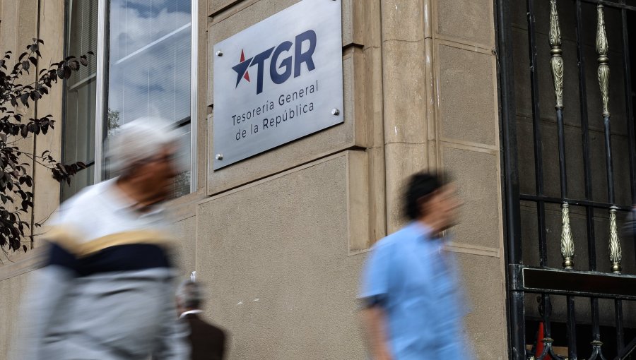 Tras publicación de Ley de Reconstrucción: Tesorería aplica nuevas facilidades de pago para deudores del CAE y MiPymes