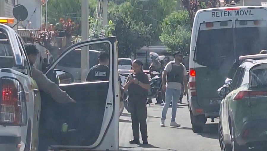 Terror en San Felipe: Sujeto disparó al menos 18 veces contra una camioneta en cercanías de una escuela en Curimón