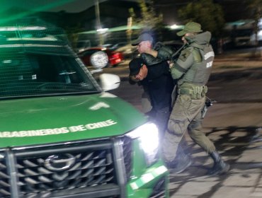 Carabineros frustra robo a bodegas en Ñuñoa y detiene a nueve extranjeros tras intento de fuga por los techos