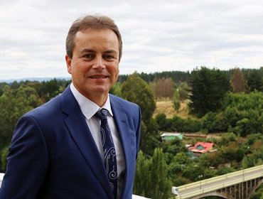 Decretan prisión preventiva para el alcalde de Río Bueno tras ser formalizado por delitos de corrupción