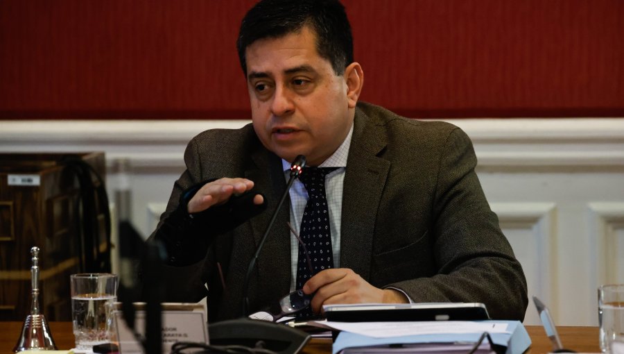 PPD cuestiona maniobra para sacar al senador Pedro Araya de la Comisión de Constitución y advierte riesgo para la unidad opositora