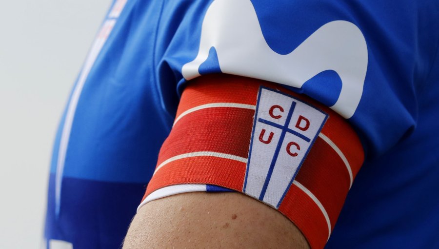 La UC presenta a su nuevo gerente deportivo y vuelve a la carga contra la ANFP por el partido ante Audax Italiano
