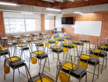13 comunas decidieron mantener sus clases suspendidas por estragos del sistema frontal