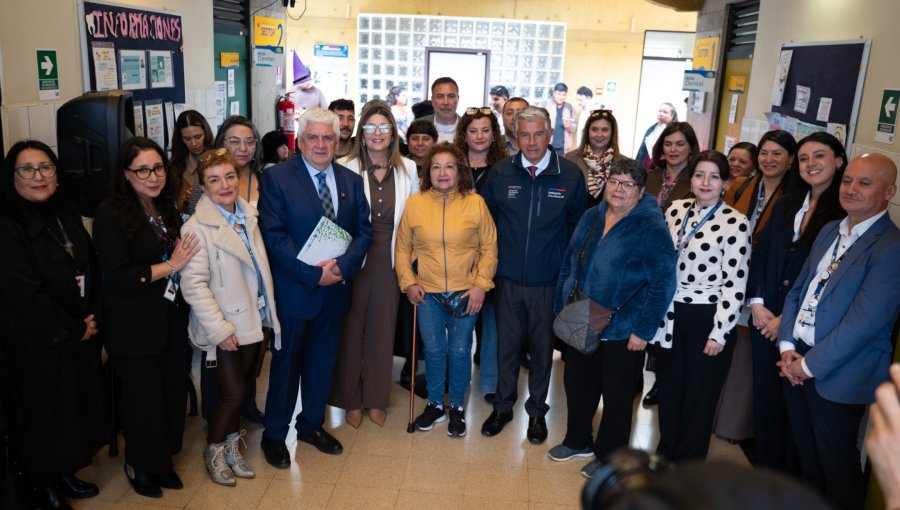 Fonasa derivará a 350 pacientes de la región de Valparaíso para cirugías de cadera y rodilla sin costo