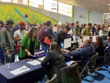 Feria Laboral dispuso más de 750 empleos y convocó a unas 2 mil personas en Quilpué