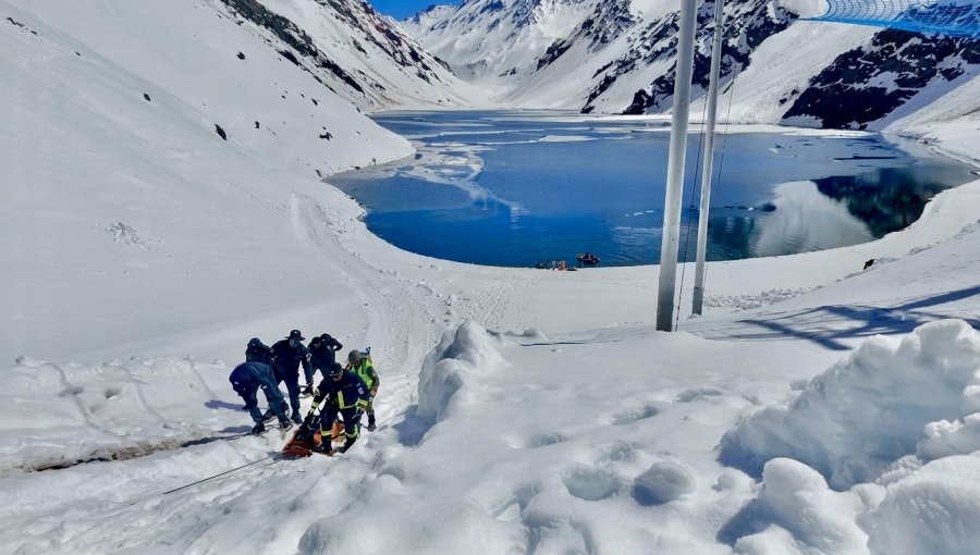 Amplio operativo permitió recuperar el tercer cuerpo tras la fatal avalancha en Portillo