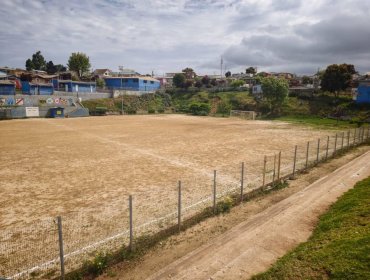 12 clubes de fútbol amateur de Miraflores serán beneficiados con importantes obras en la cancha El Maitén de Viña del Mar