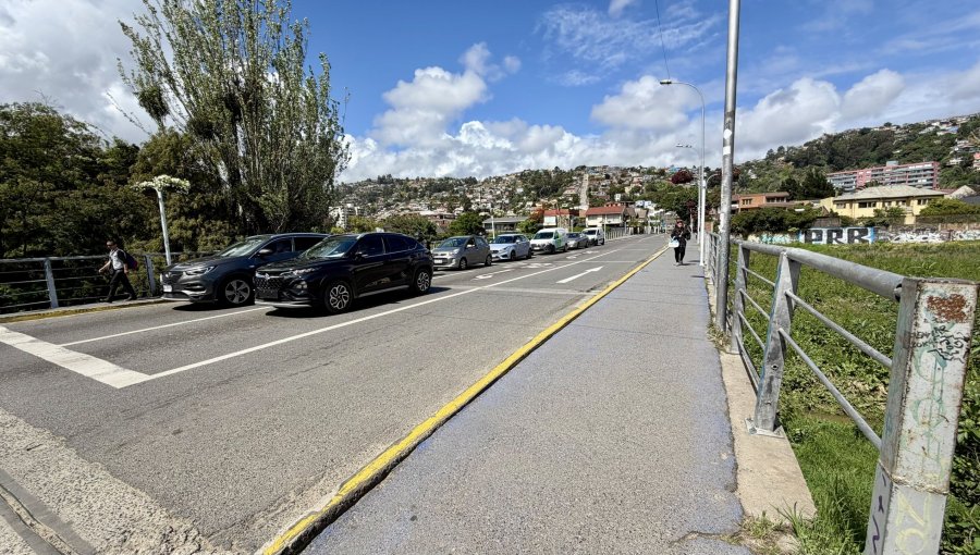 Temor por robos y falta de seguridad en el puente Lusitania y en la plaza Miraflores: "De noche se vuelve bastante peligroso"