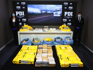Incautan en Lampa más de 739 kilos de drogas en dos camiones procedentes desde Arica