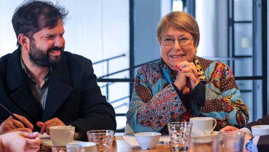 Oposición agenda cónclave para el domingo 15 de noviembre con los expresidentes Bachelet y Boric