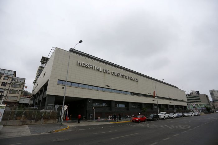 "Estable" se mantiene niña de 3 años ingresada al Hospital Fricke de Viña del Mar tras ingerir soda caústica en Olmué