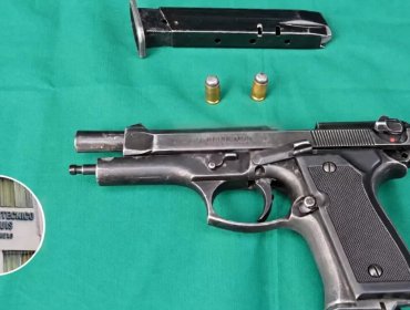 Adolescente de 16 años fue detenido con pistola modificada para disparar al interior de una un liceo en San Miguel