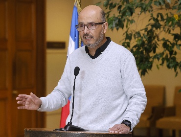 Diputado Ilabaca evalúa acusación constitucional contra ministro Rabat por rebaja de condenas