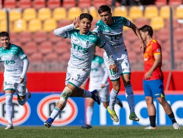 Santiago Wanderers vence a Unión Española en la agonía y asegura su lugar en la liguilla