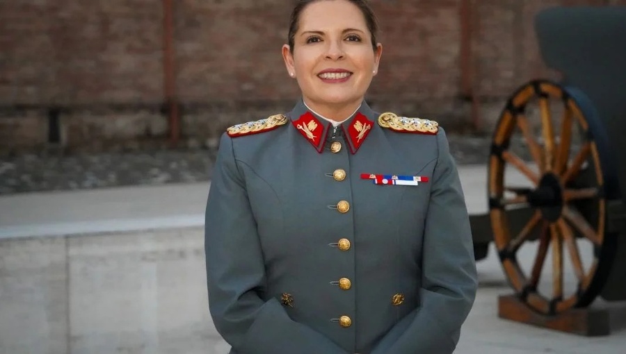 María Soledad Acevedo se convierte en la primera mujer general del Ejército