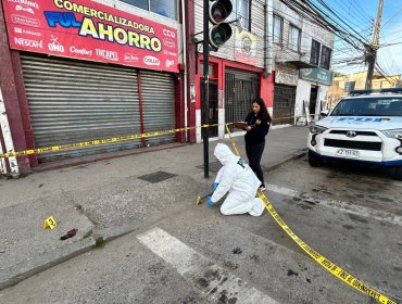 Hombre ingresó al Hospital de San Antonio con dos impactos de bala en sus piernas