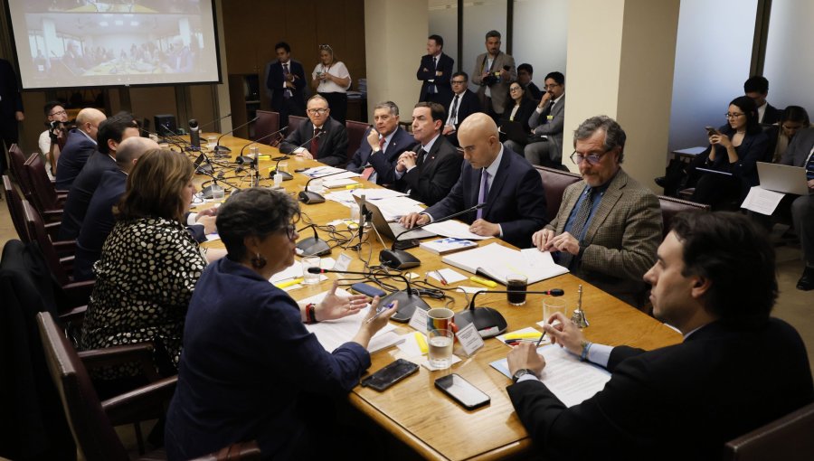 Rebaja de condenas: Acuerdan fusionar cuatro iniciativas y tramitar proyecto de tribunales de ejecución de penas
