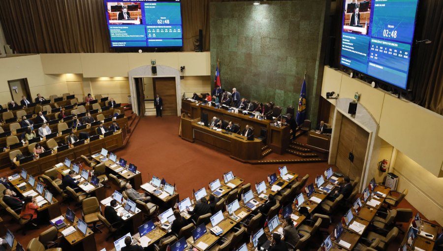 Cámara aprueba la reforma al mercado de capitales, pero rechaza que las AFP participen en el ahorro para la vivienda