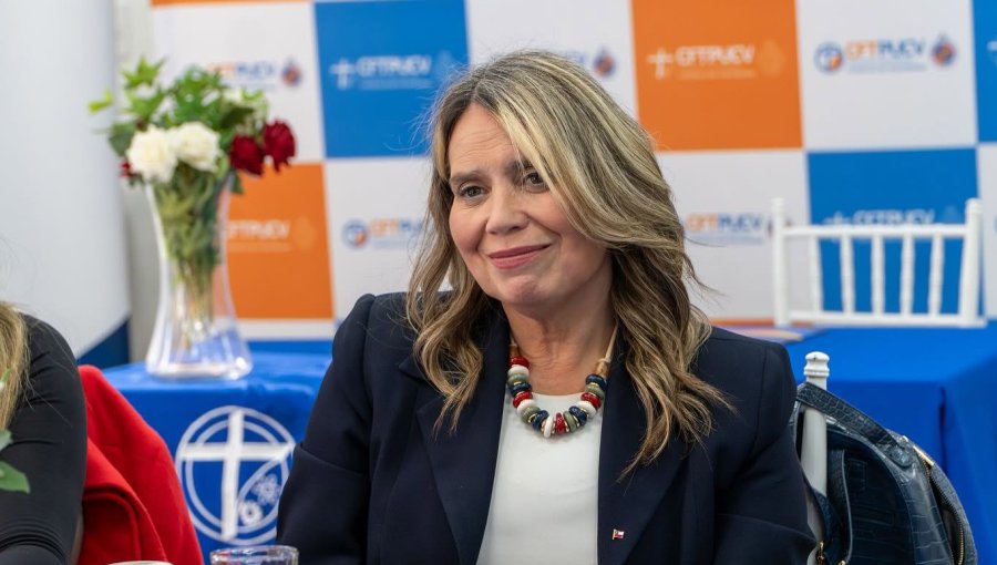 Alcaldesa Corti admite error que derivó en la crisis de Quilpué: "A mitad de año debimos plantear una modificación presupuestaria"