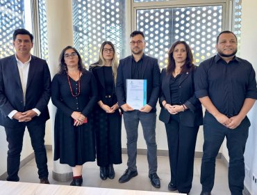 Concejales de Quilpué alistan "Plan B" para evitar despidos masivos en el Municipio, aunque advierten que "no alcanza para todos"